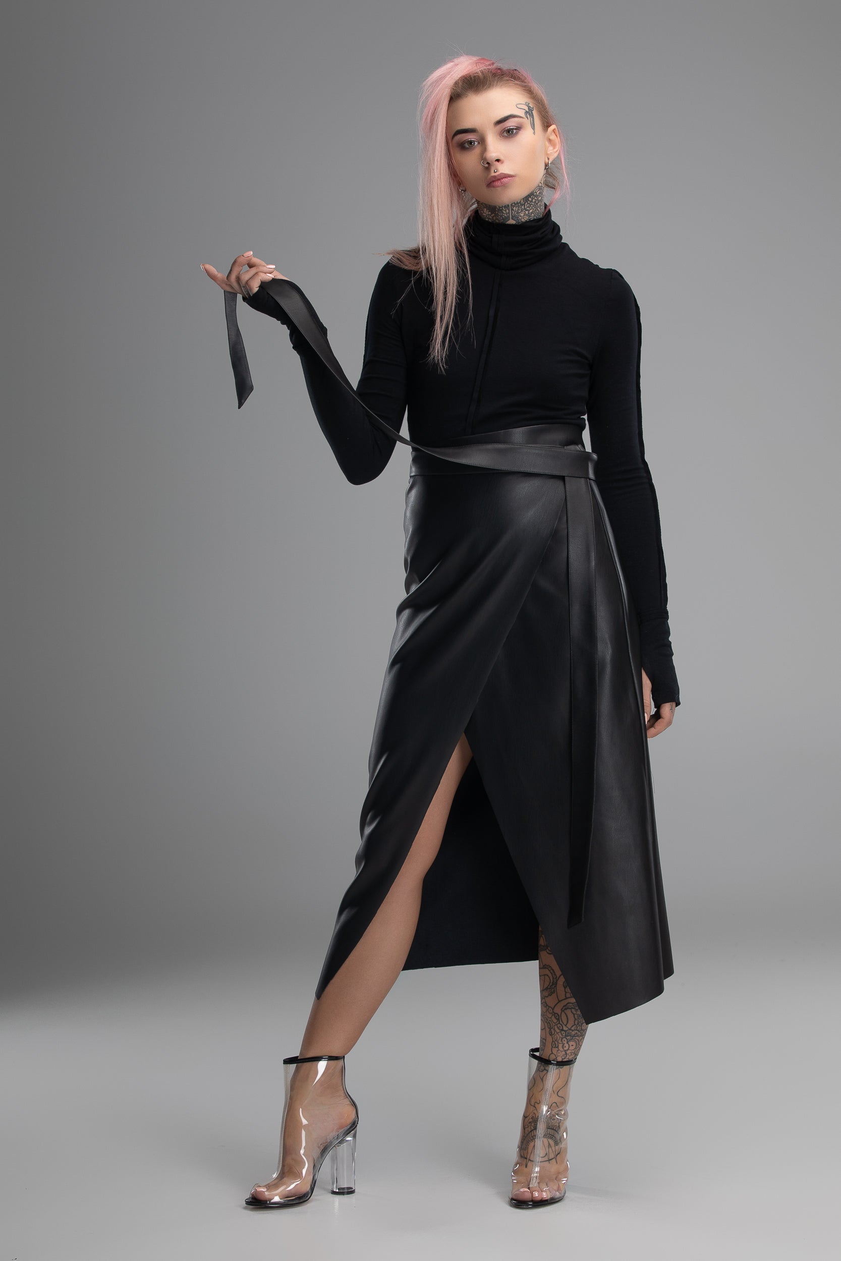 Black midi skirt