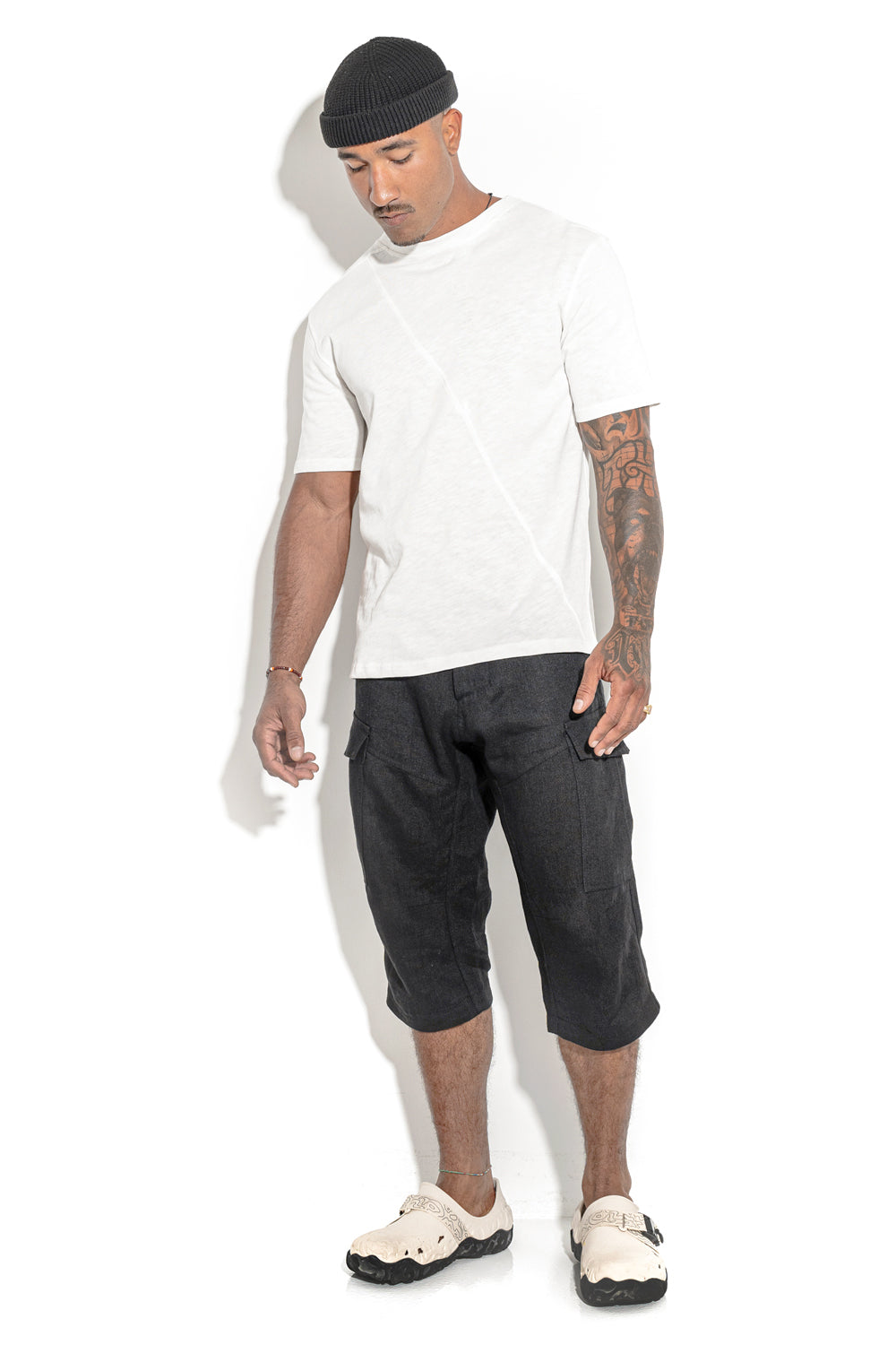 Natural White T-shirt with a geometric seam