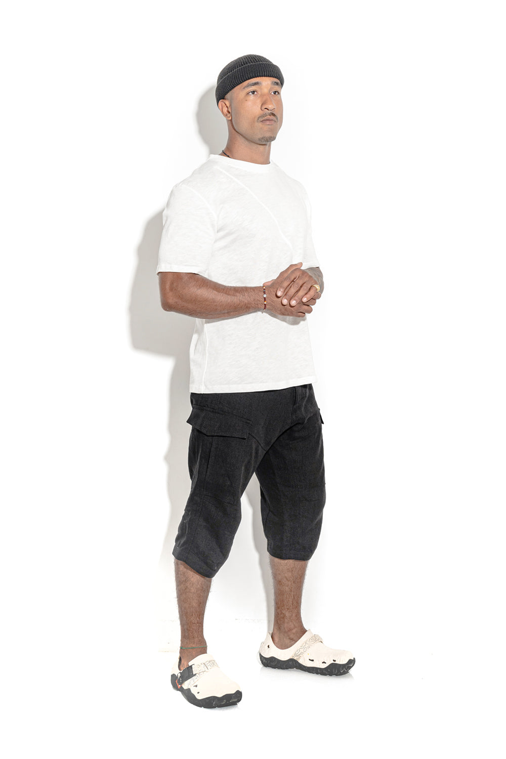 Natural White T-shirt with a geometric seam