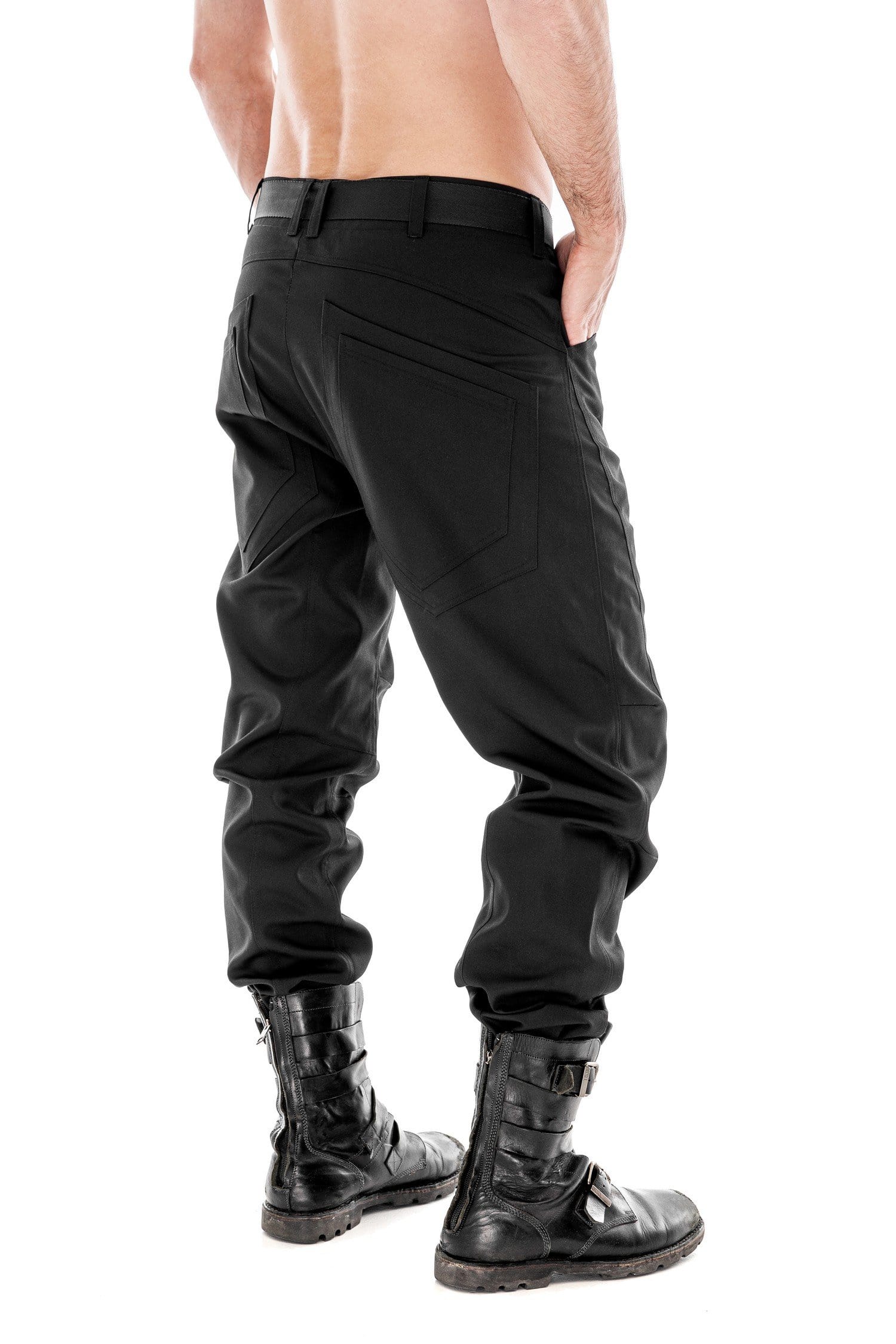MDNT45 Akinak Pants