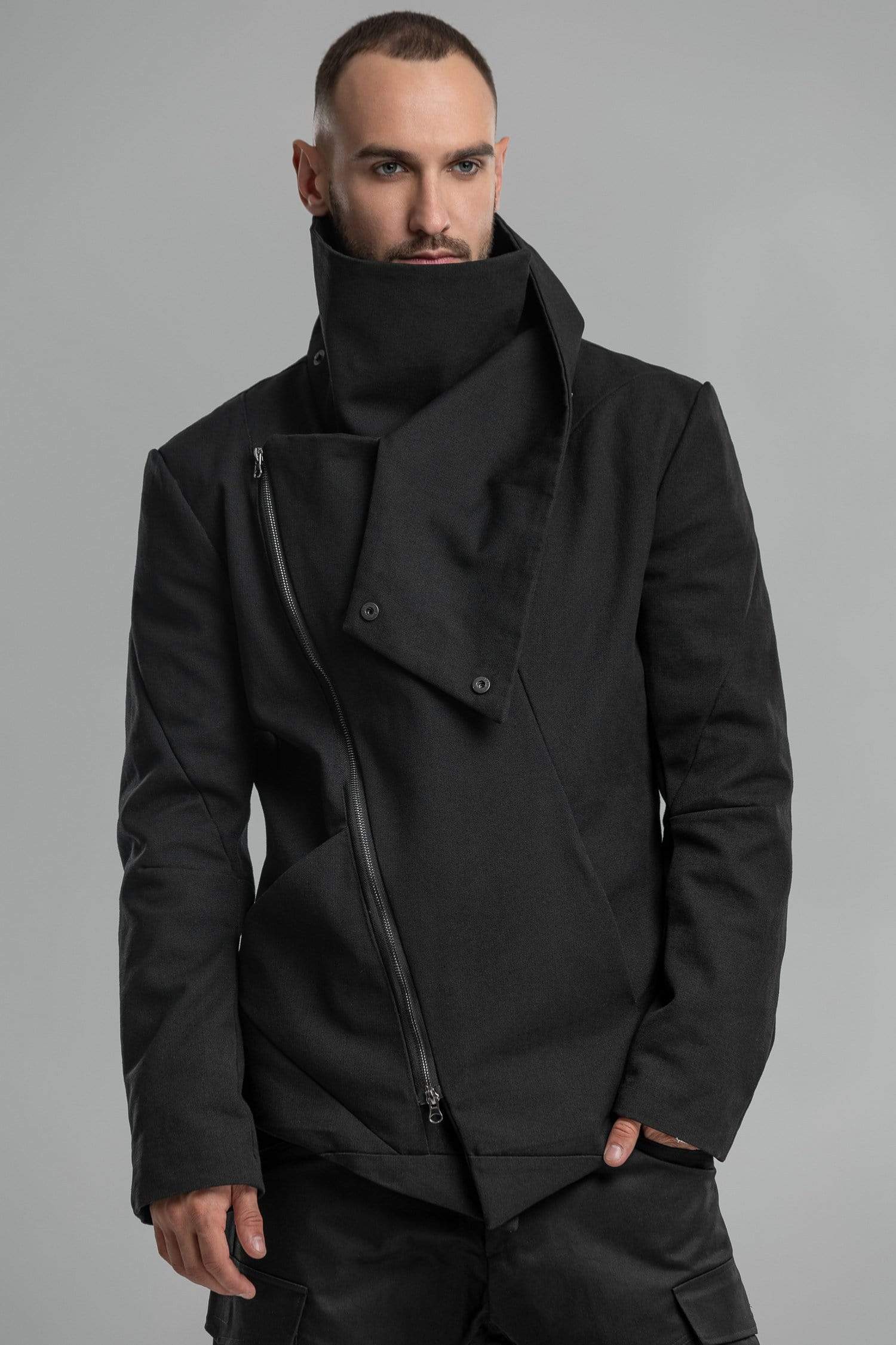 MDNT45 Aku gaki Coat