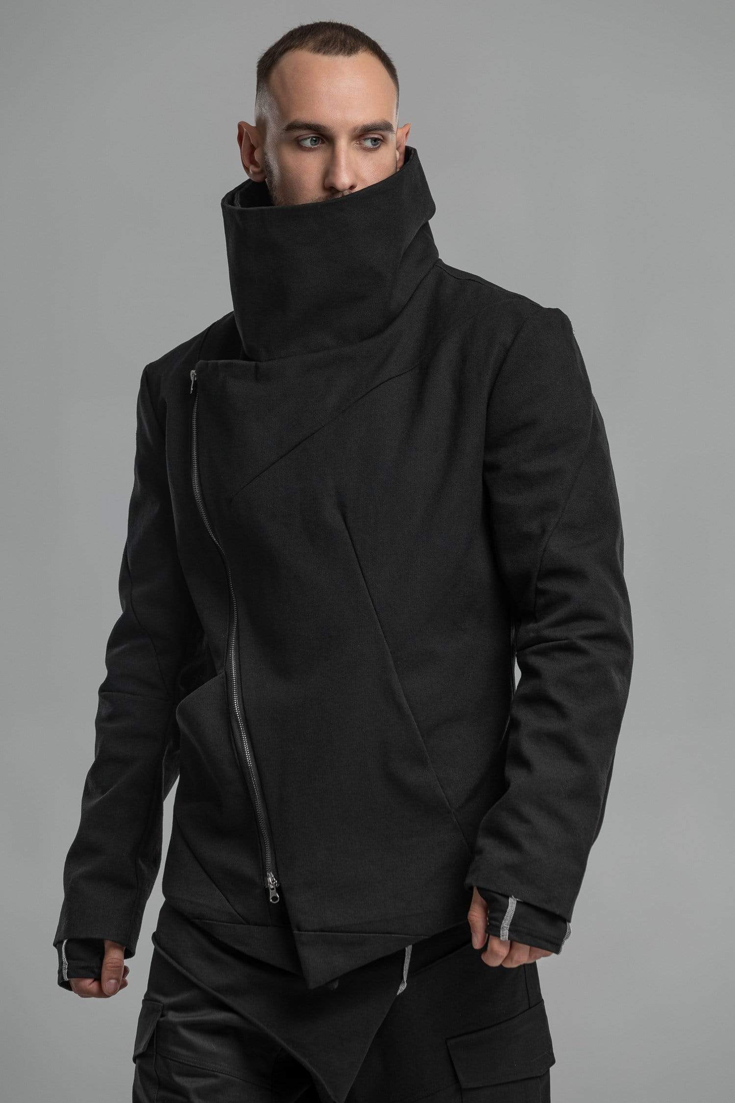 MDNT45 Aku gaki Coat