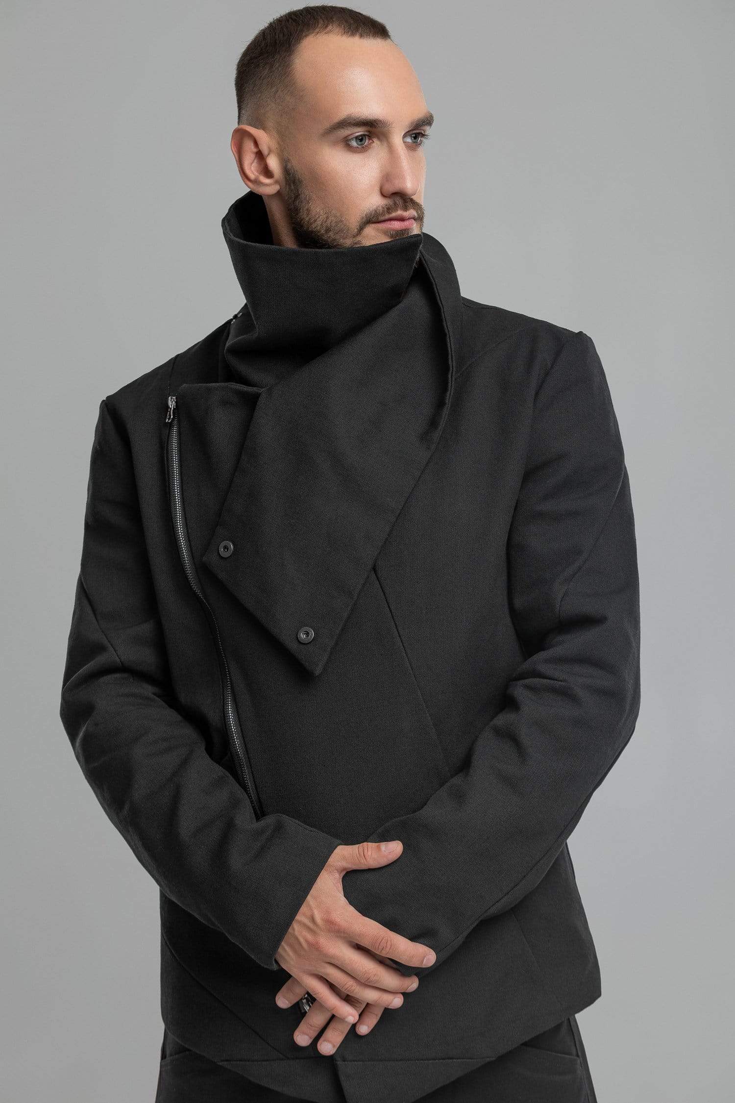MDNT45 Aku gaki Coat