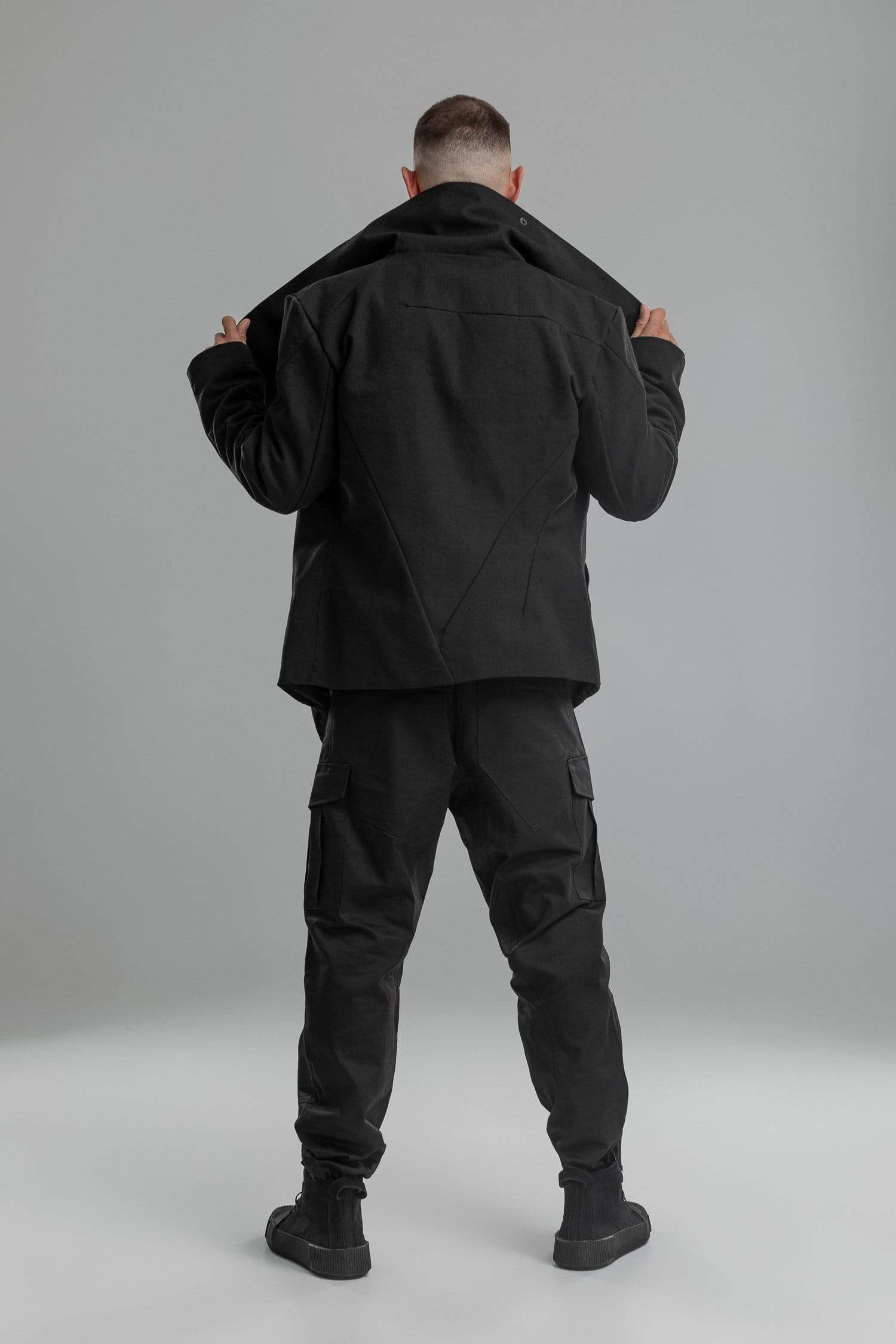 MDNT45 Aku gaki Coat