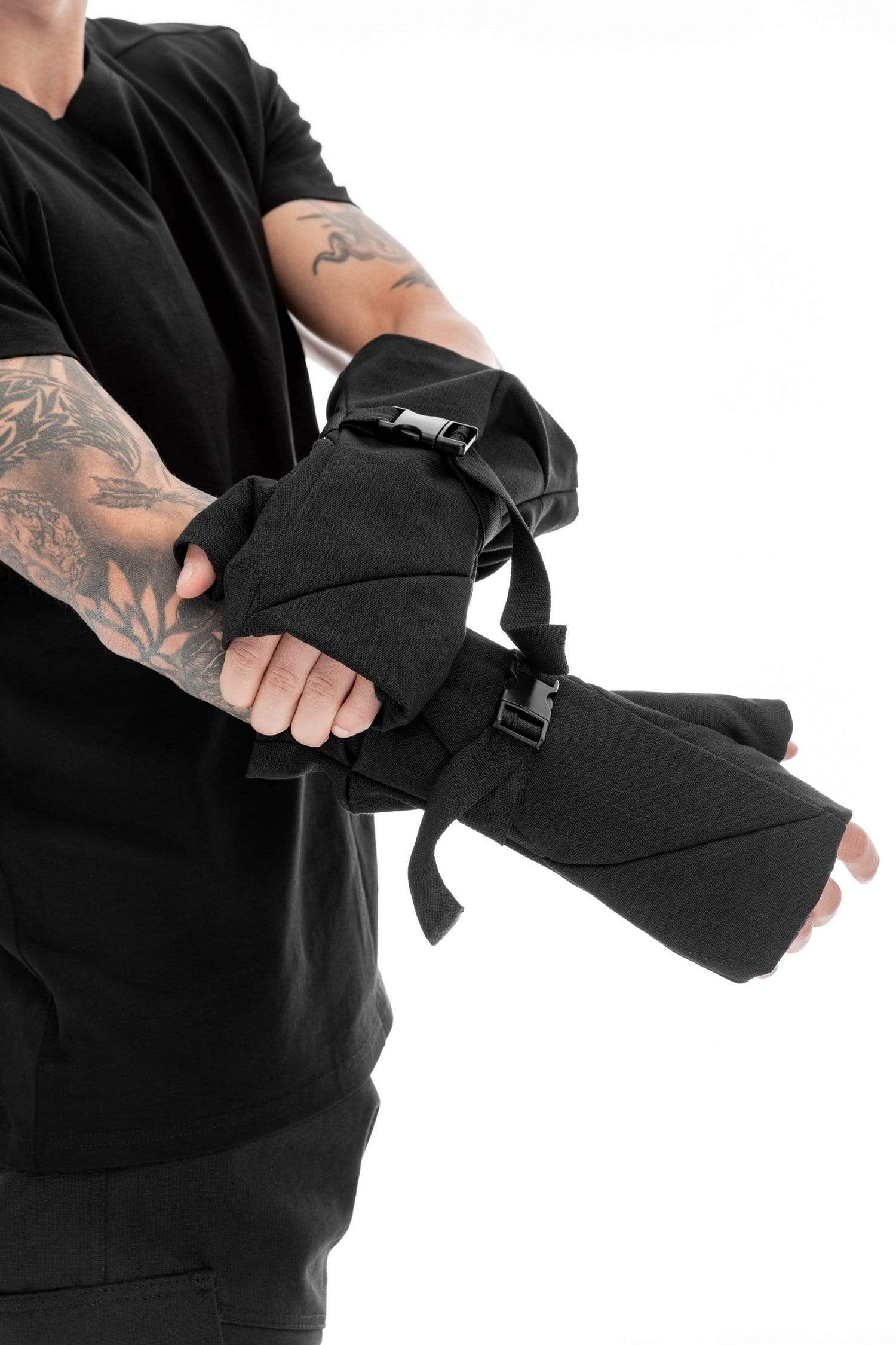 MDNT45 Bassui Mittens