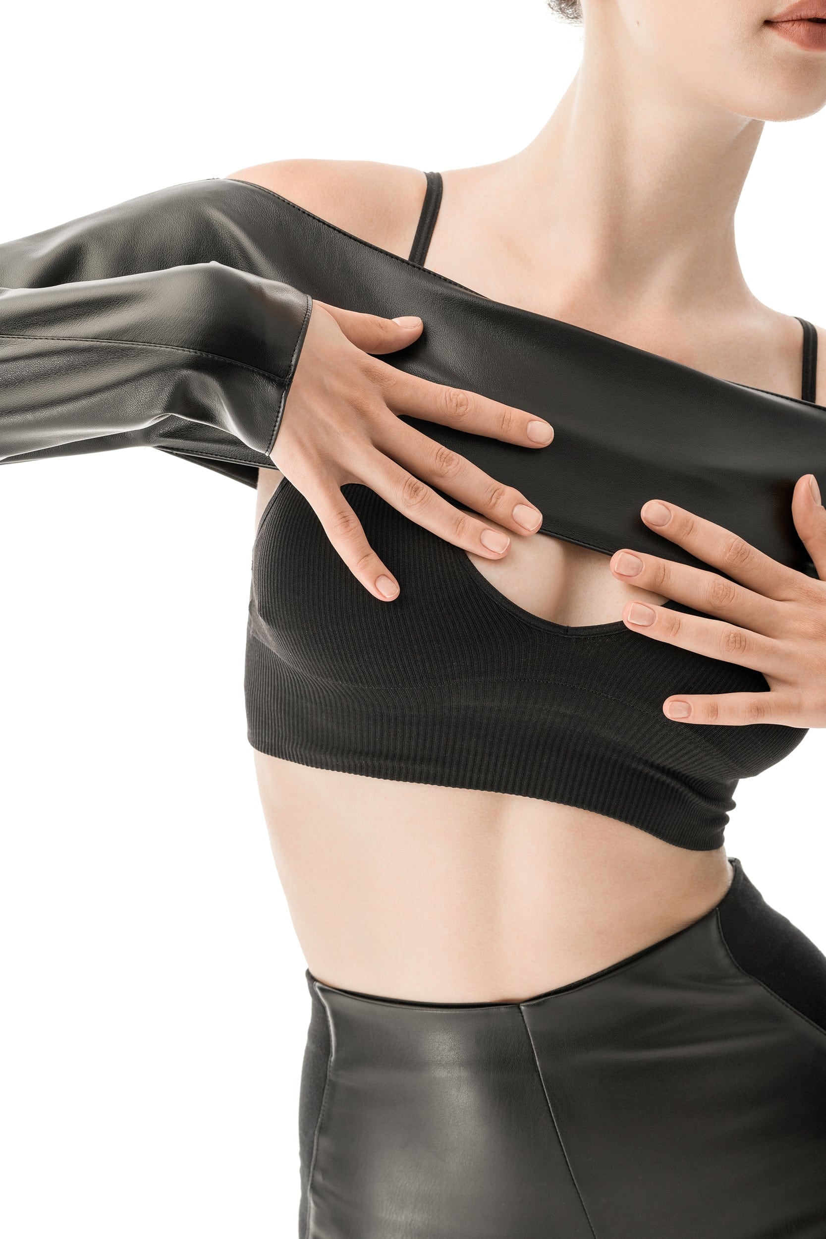 MDNT45 Black Nigh Bolero