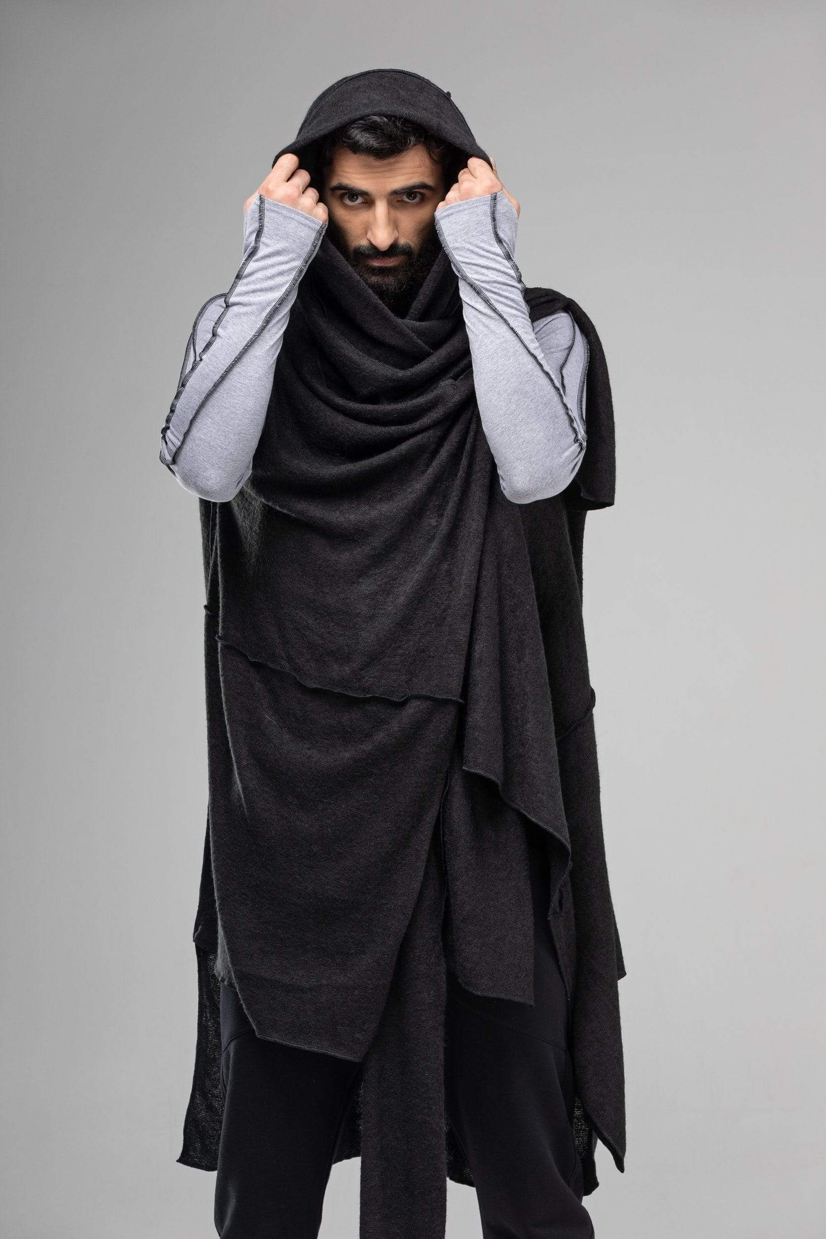 MDNT45 Coats & Jackets for Man One size / Black Black sleeveless coat