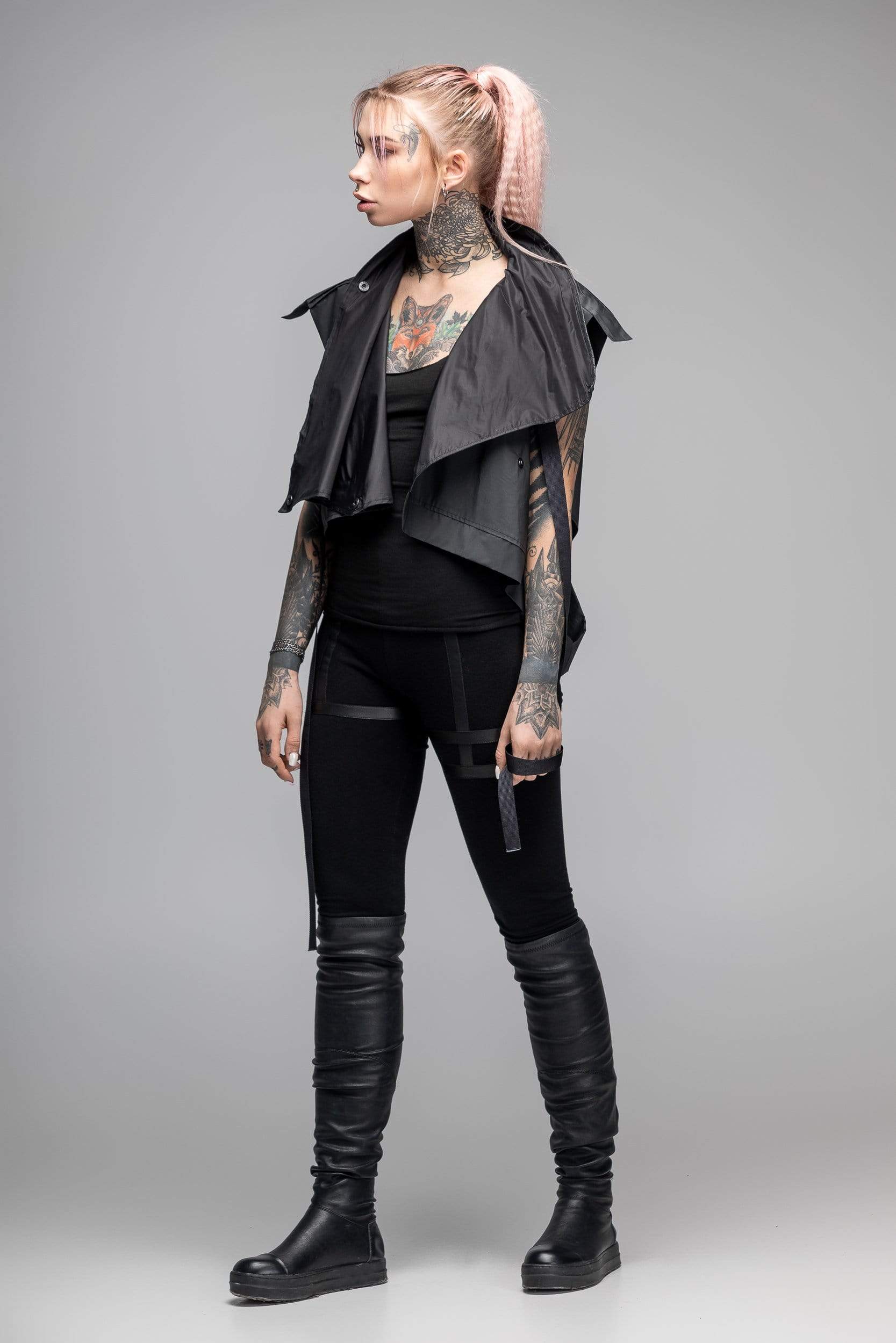 MDNT45 Coats & Jackets for Woman Black cropped jacket