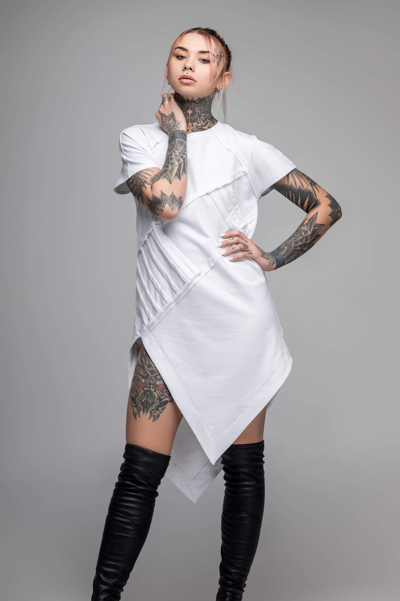 MDNT45 Dresses Asymmetric white T-shirt dress