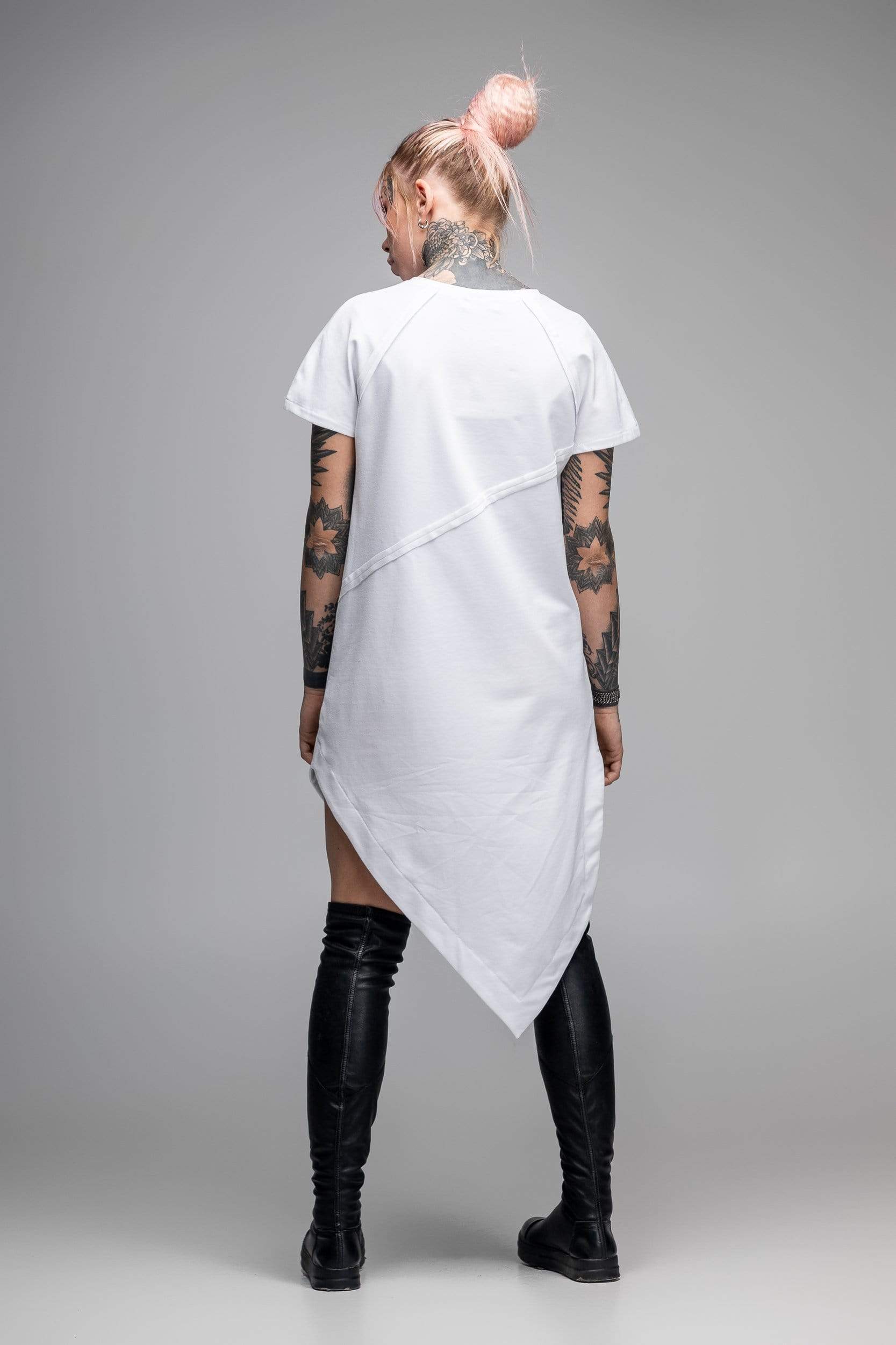 MDNT45 Dresses Asymmetric white T-shirt dress