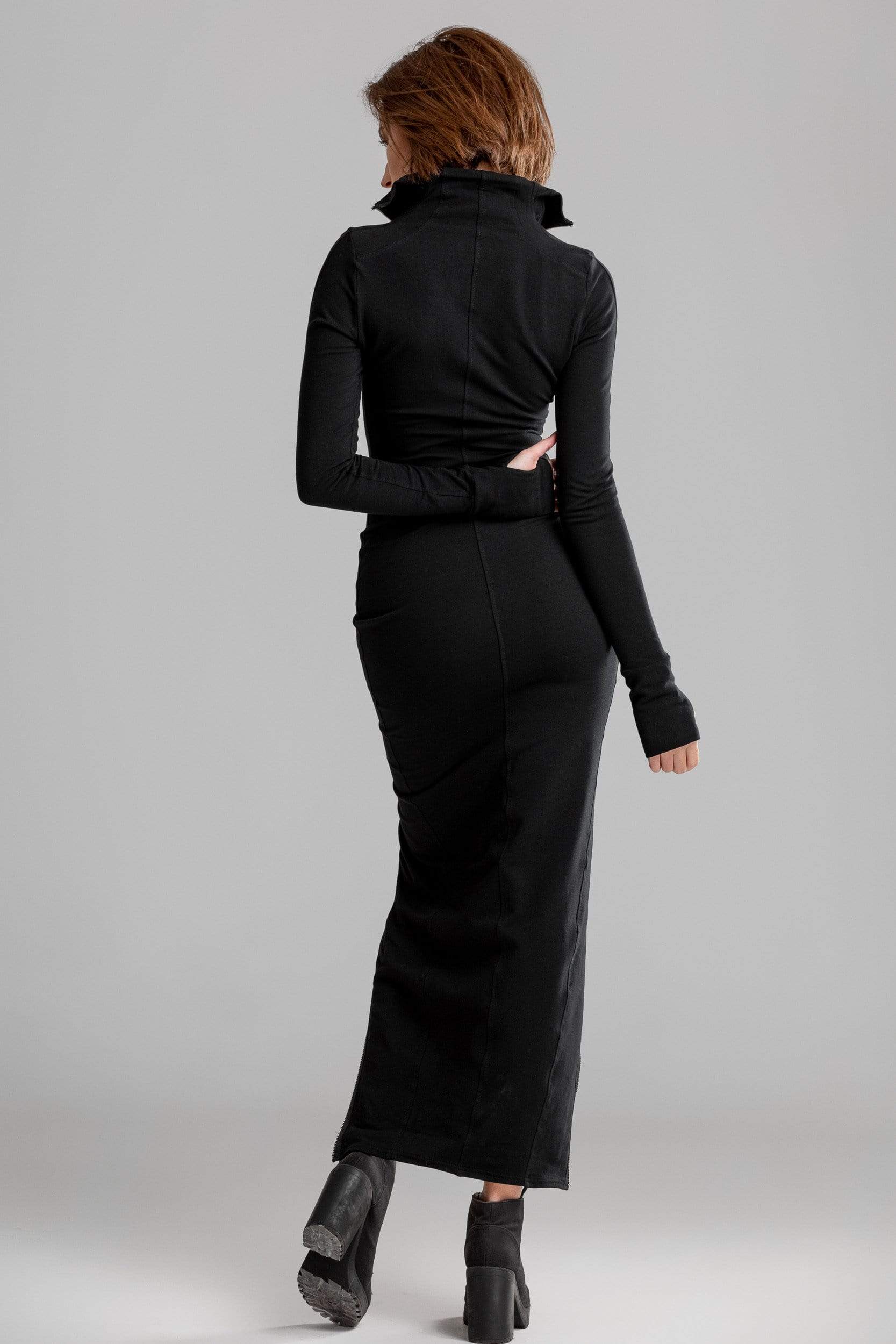 MDNT45 Long zipped dress