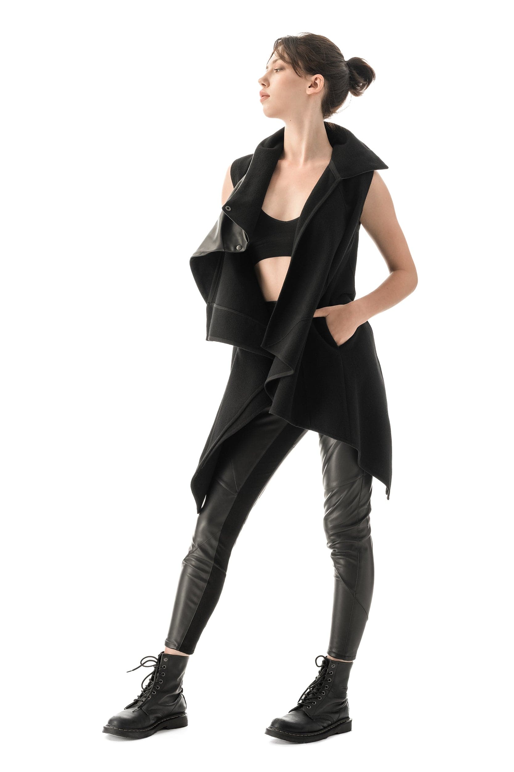 MDNT45 Lucid Vest