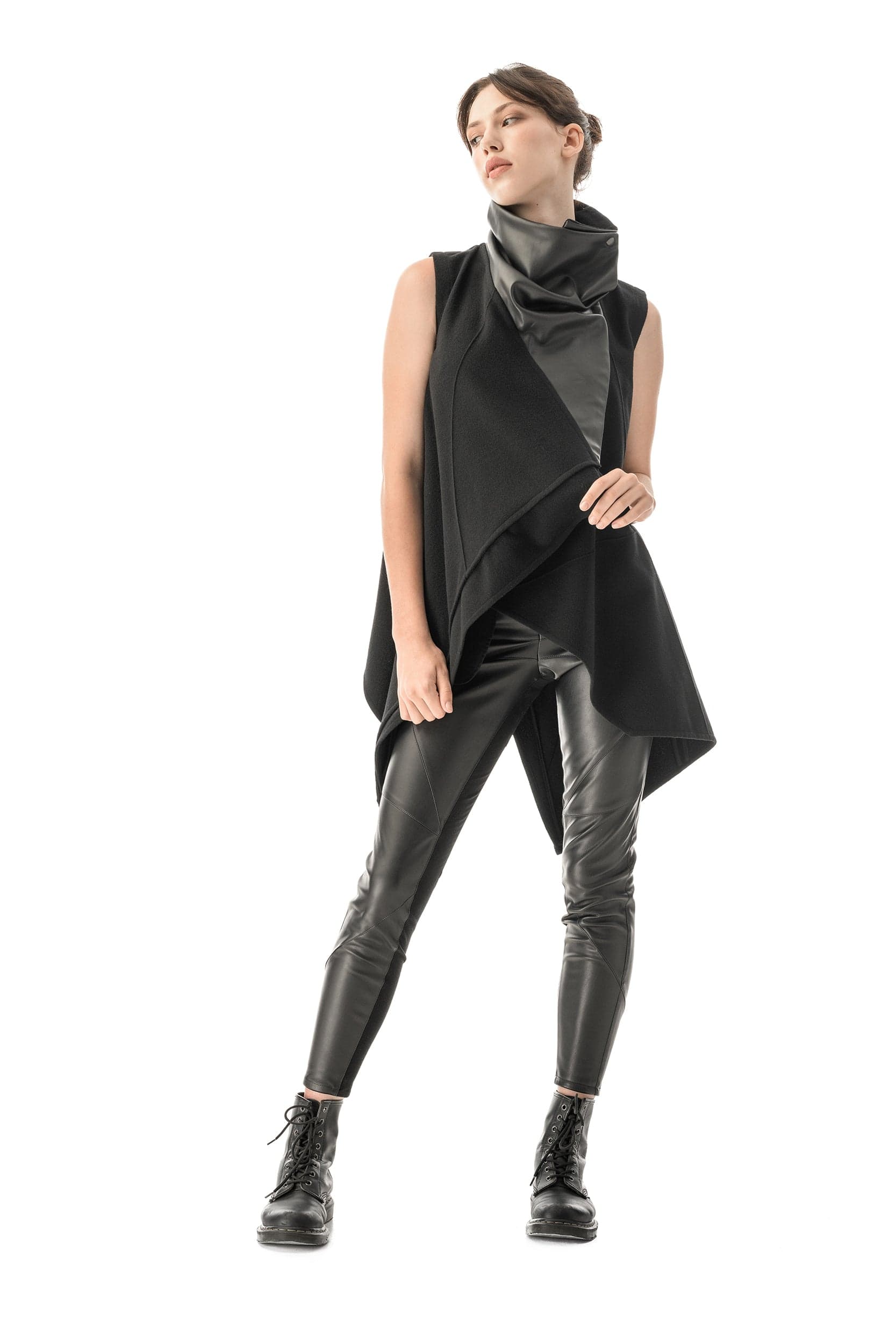 MDNT45 Lucid Vest