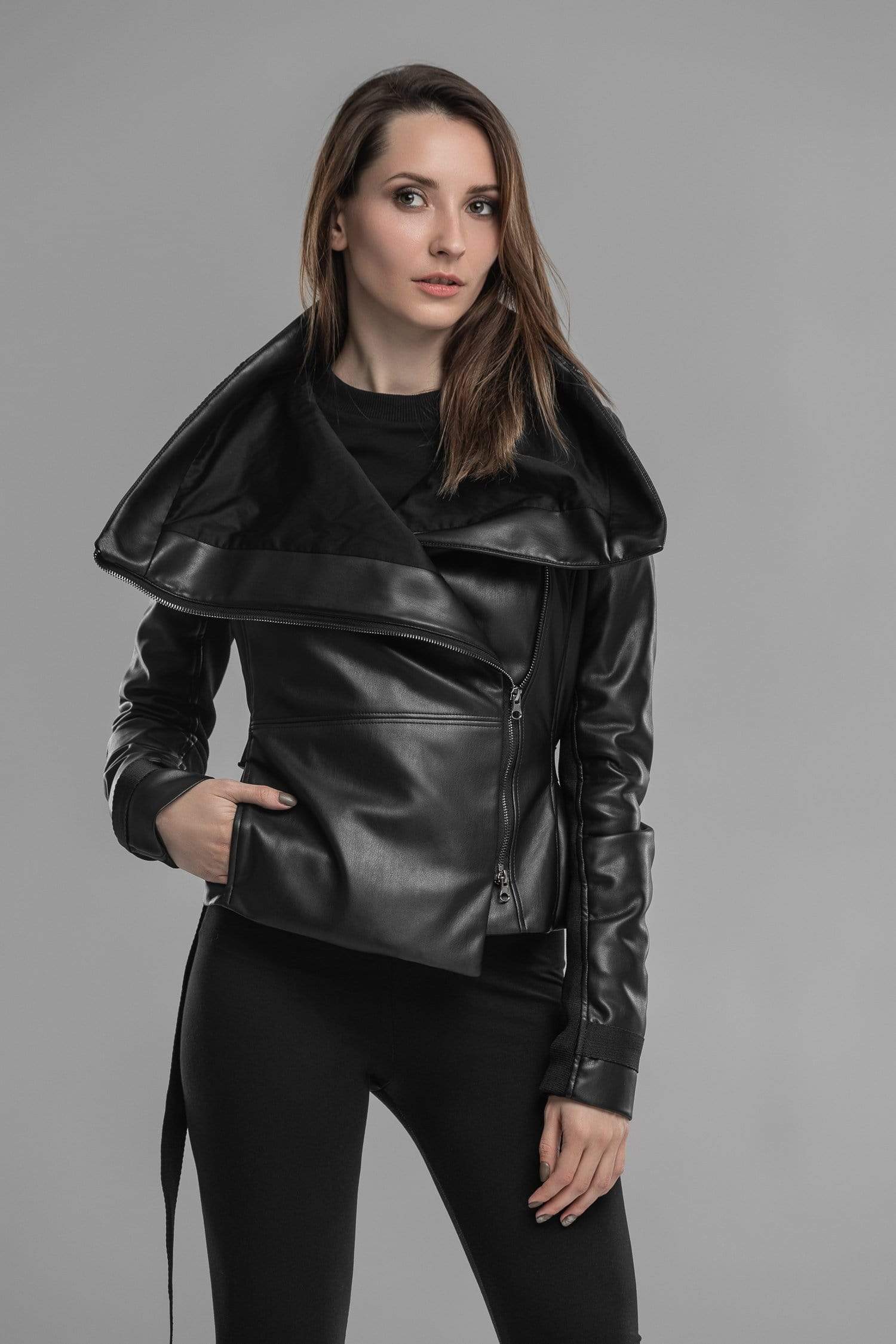 MDNT45 Nayami Jacket