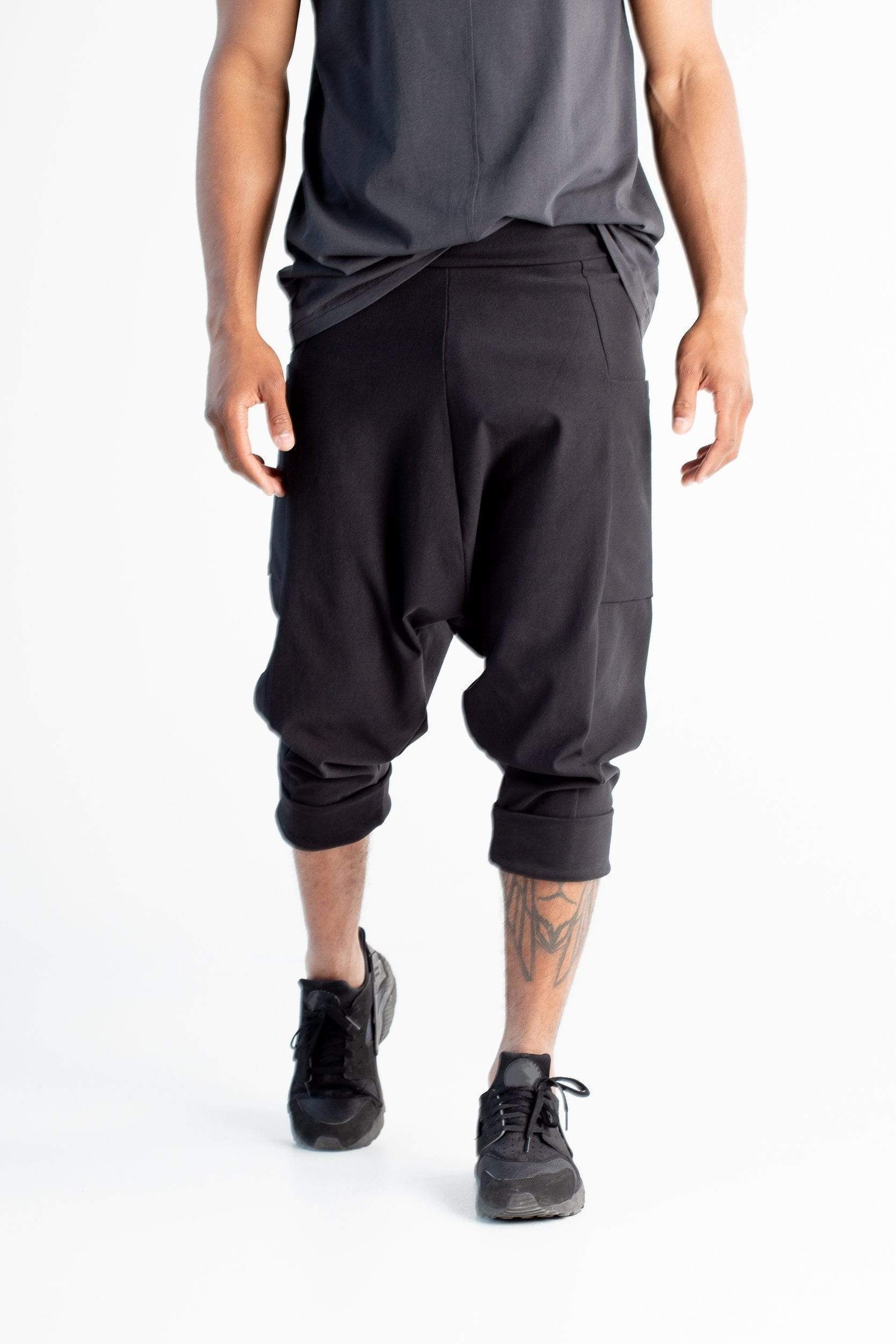 MDNT45 Pants Black shorts in Aladdin style