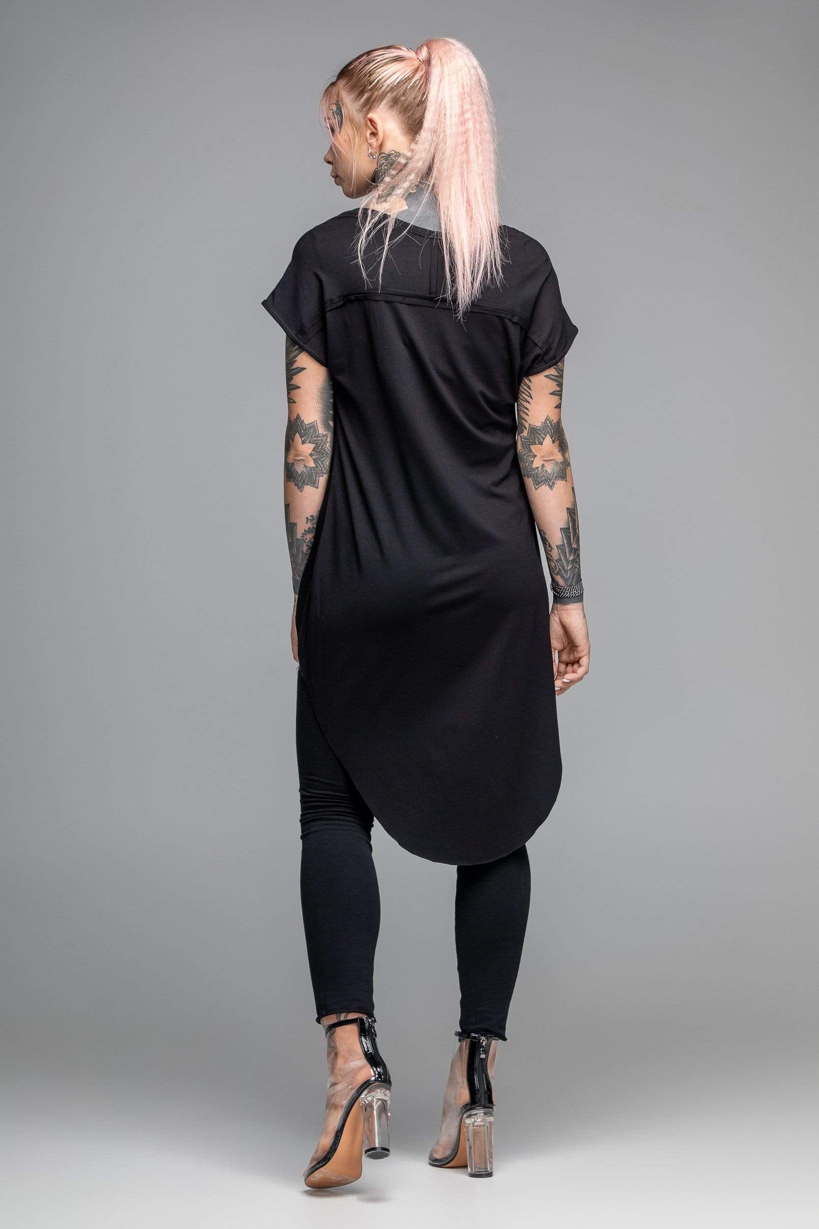 MDNT45 Sweaters, Tunics & Tops Women Black Train Tunic