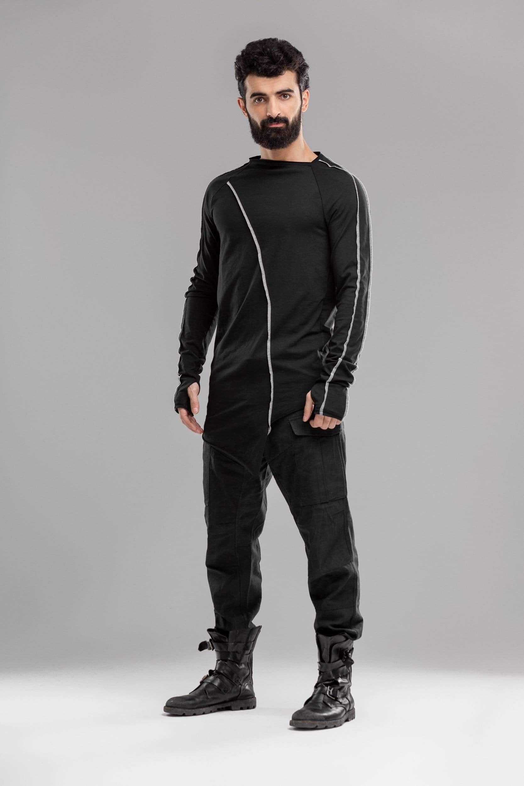 MDNT45 Tops & T-shirts Black asymmetric jumper