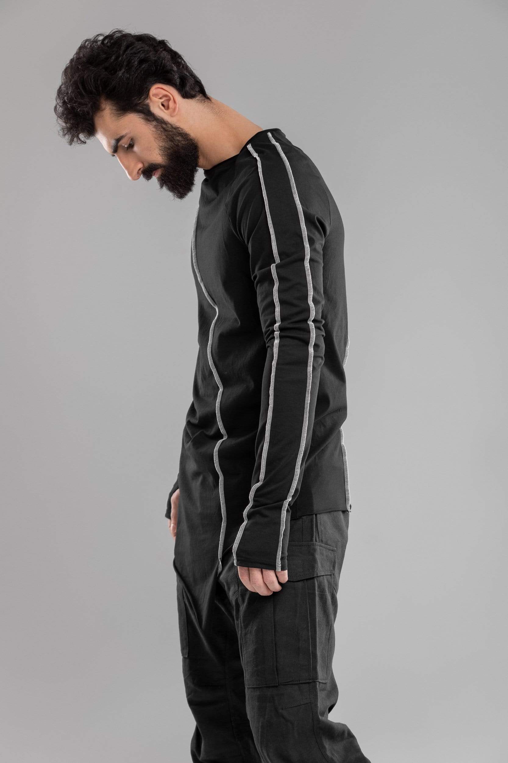MDNT45 Tops & T-shirts Black asymmetric jumper