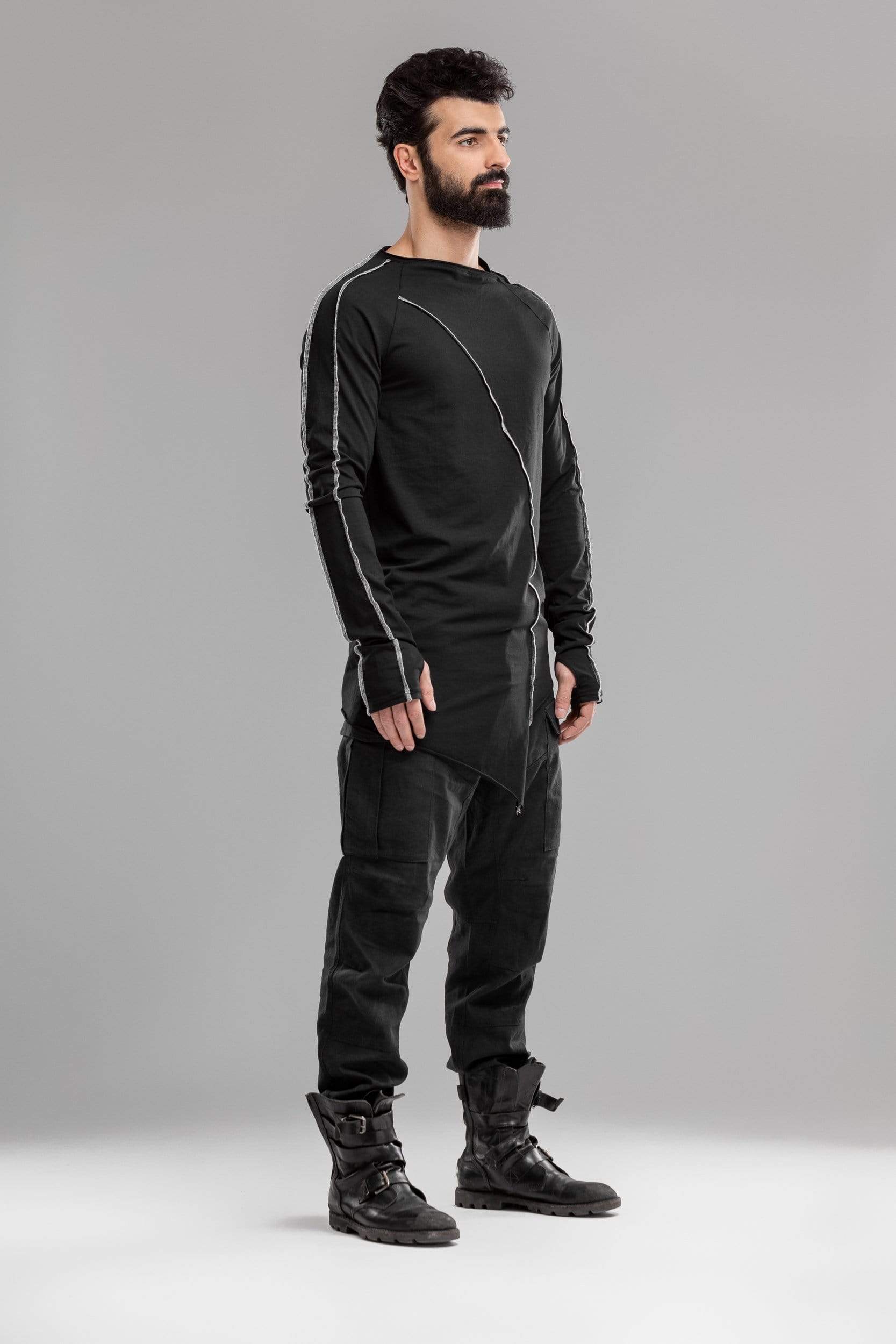 MDNT45 Tops & T-shirts Black asymmetric jumper