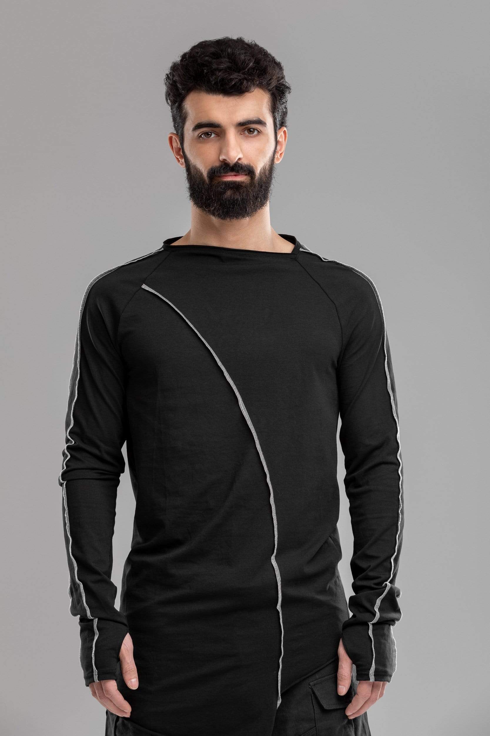 MDNT45 Tops & T-shirts Black asymmetric jumper