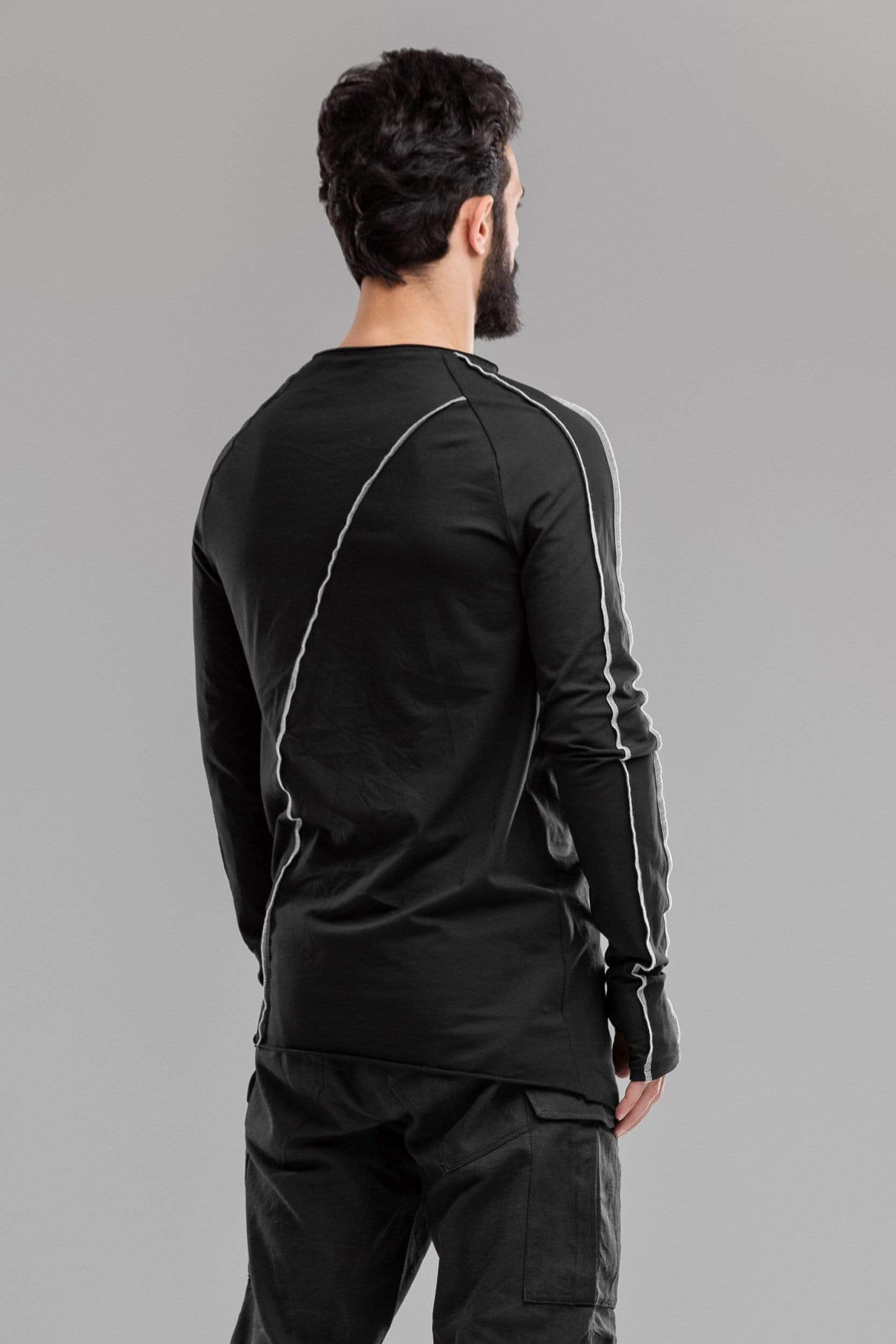 MDNT45 Tops & T-shirts Black asymmetric jumper