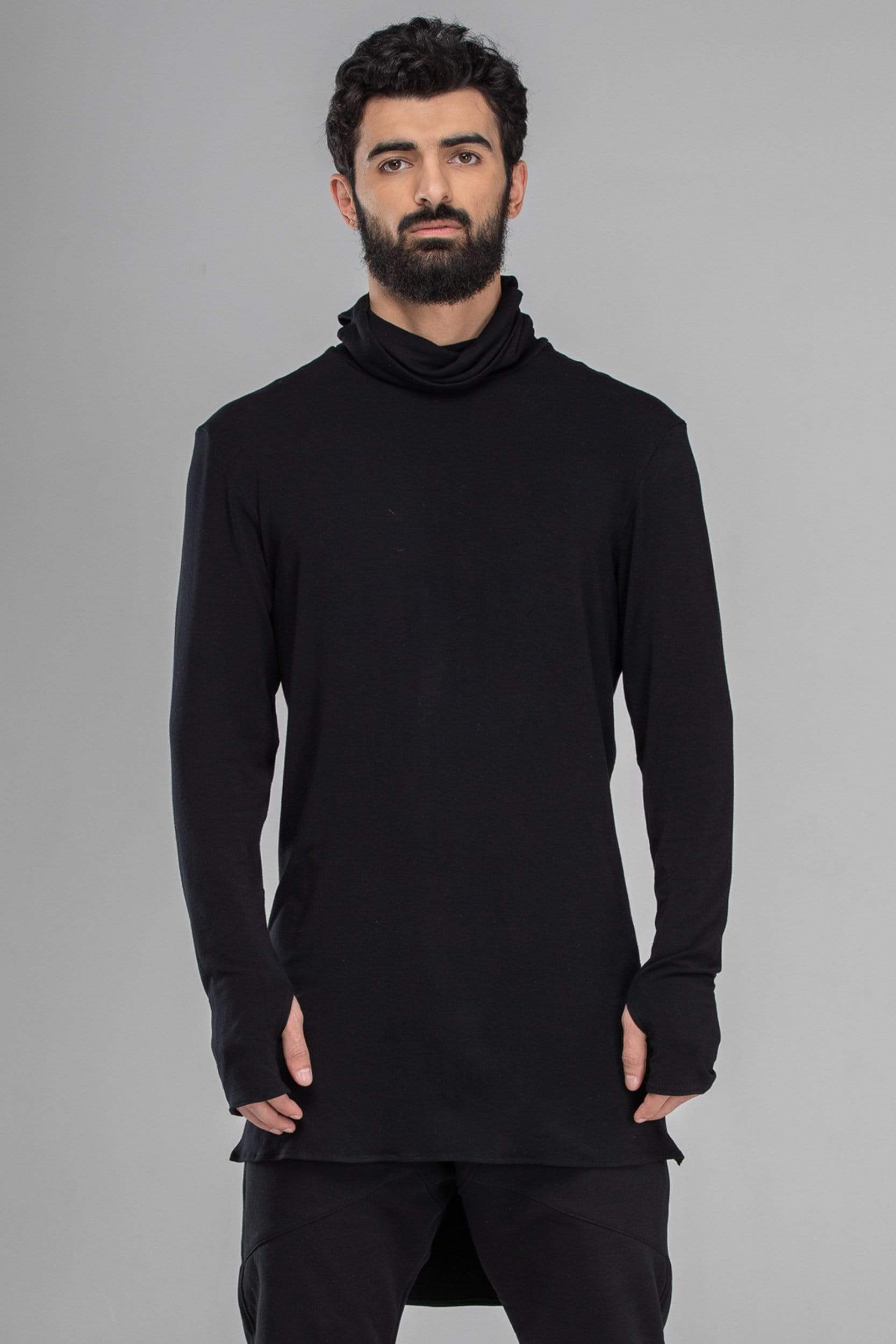 MDNT45 Tops & T-shirts Black turtleneck sweater