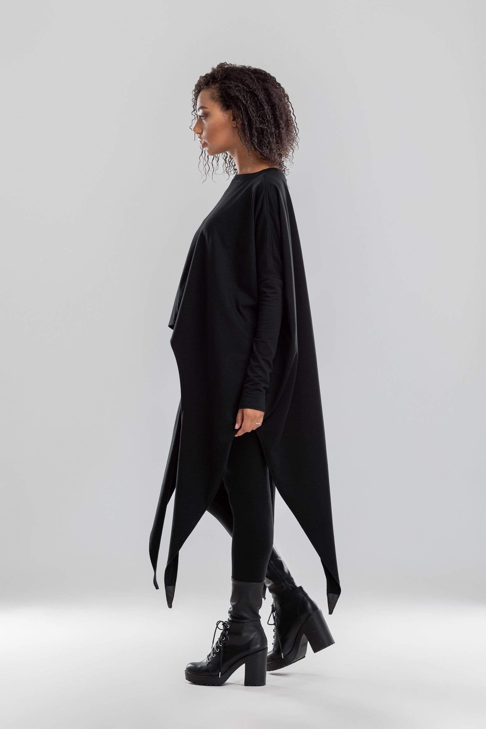 MDNT45 Tops & T-shirts Oversized asymmetric top