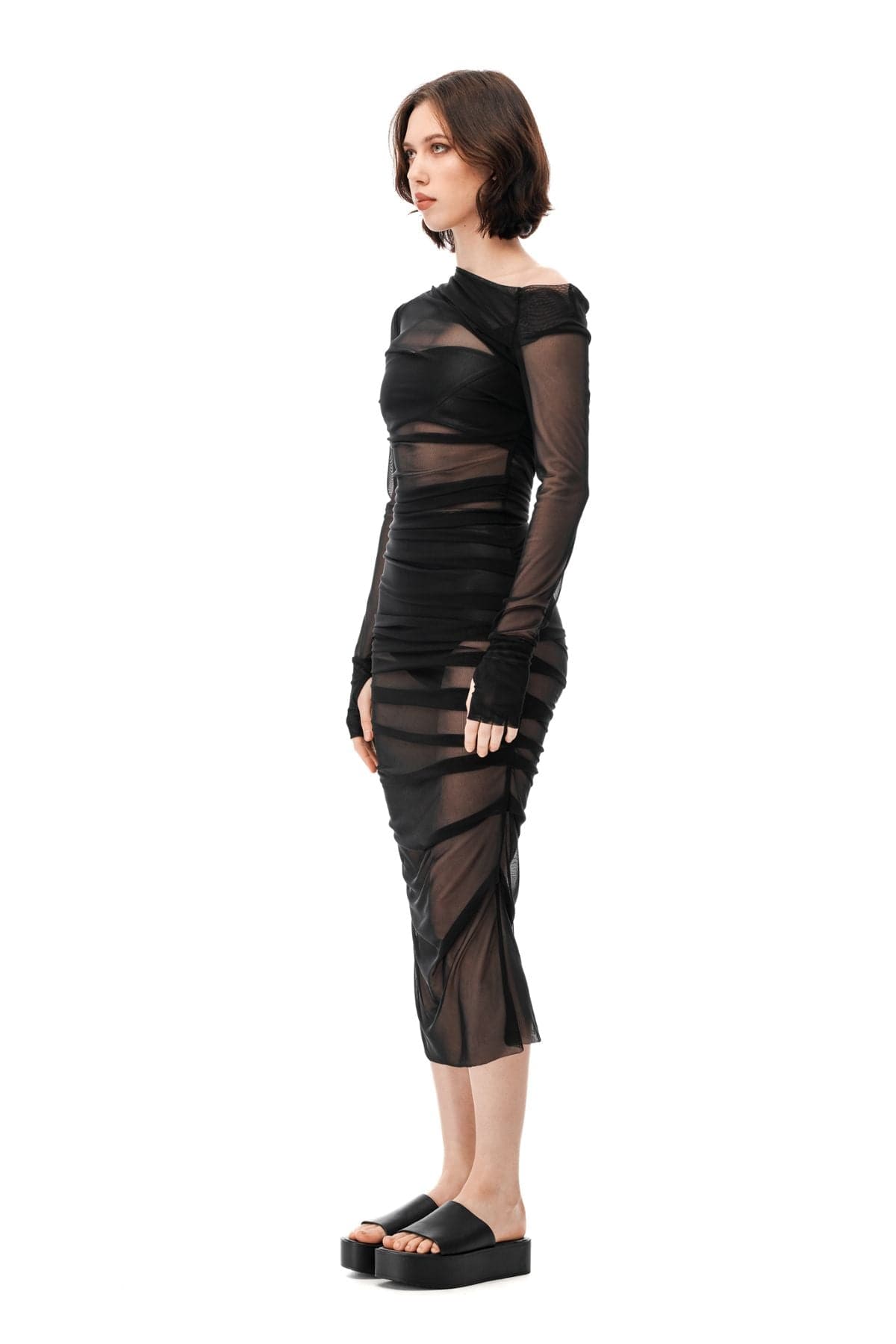 MDNT45 Viraya textured dress