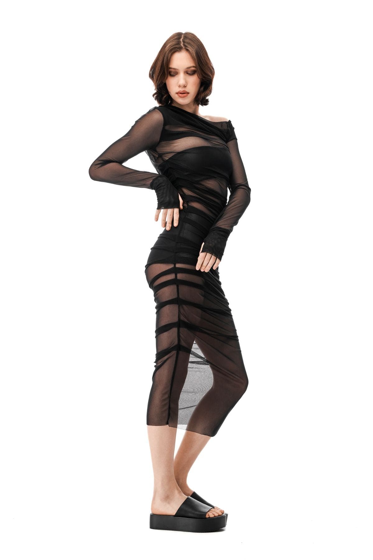 MDNT45 Viraya textured dress