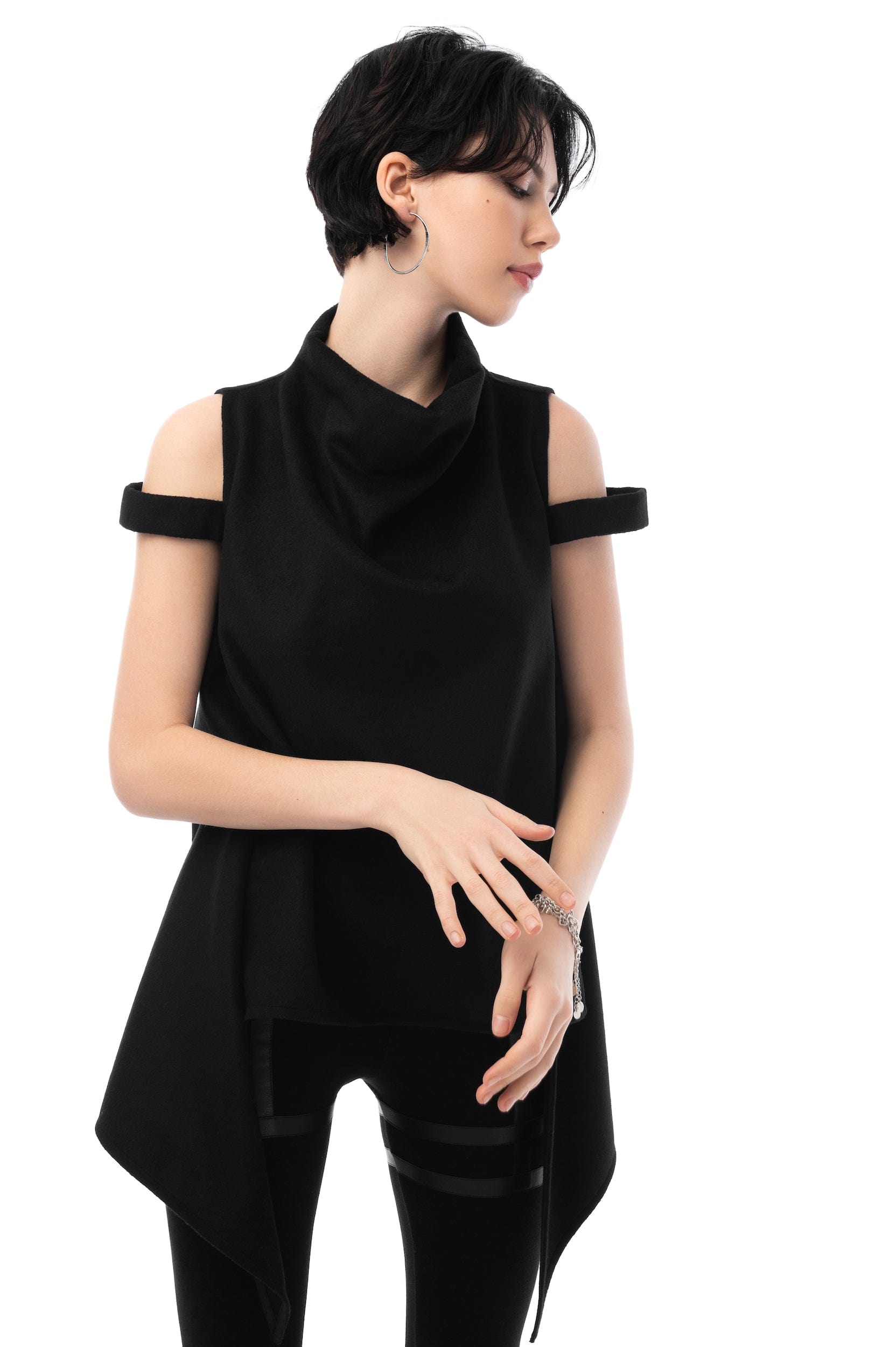 MDNT45 Weit vest