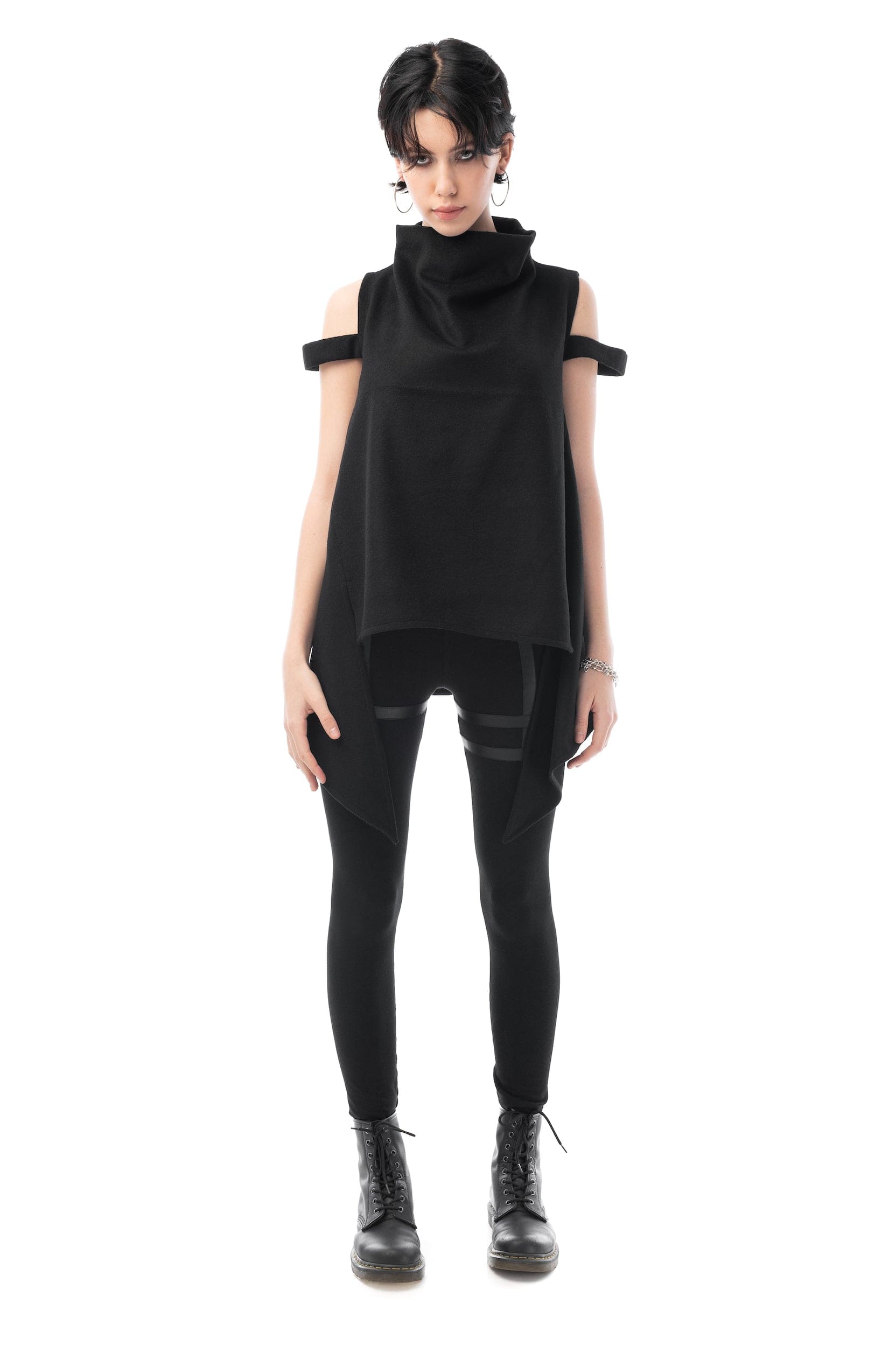 MDNT45 Weit vest