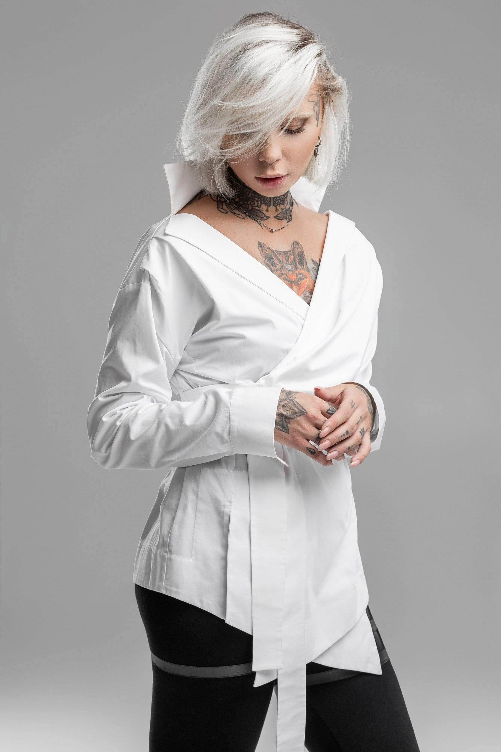 MDNT45 White Lotus Women’s Shirt