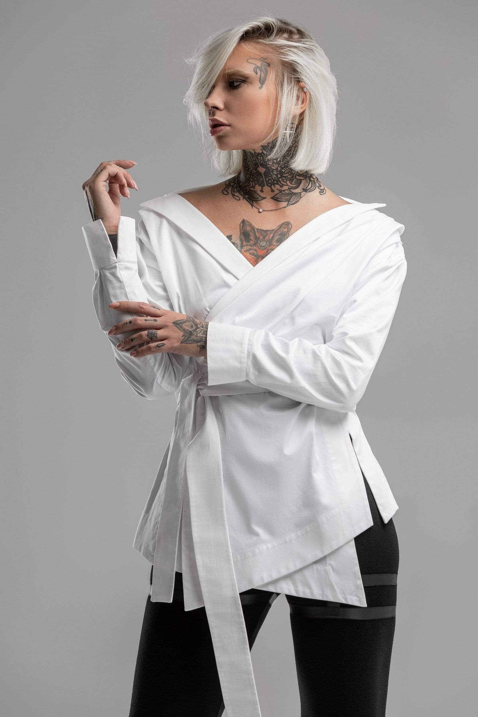 MDNT45 White Lotus Women's Shirt