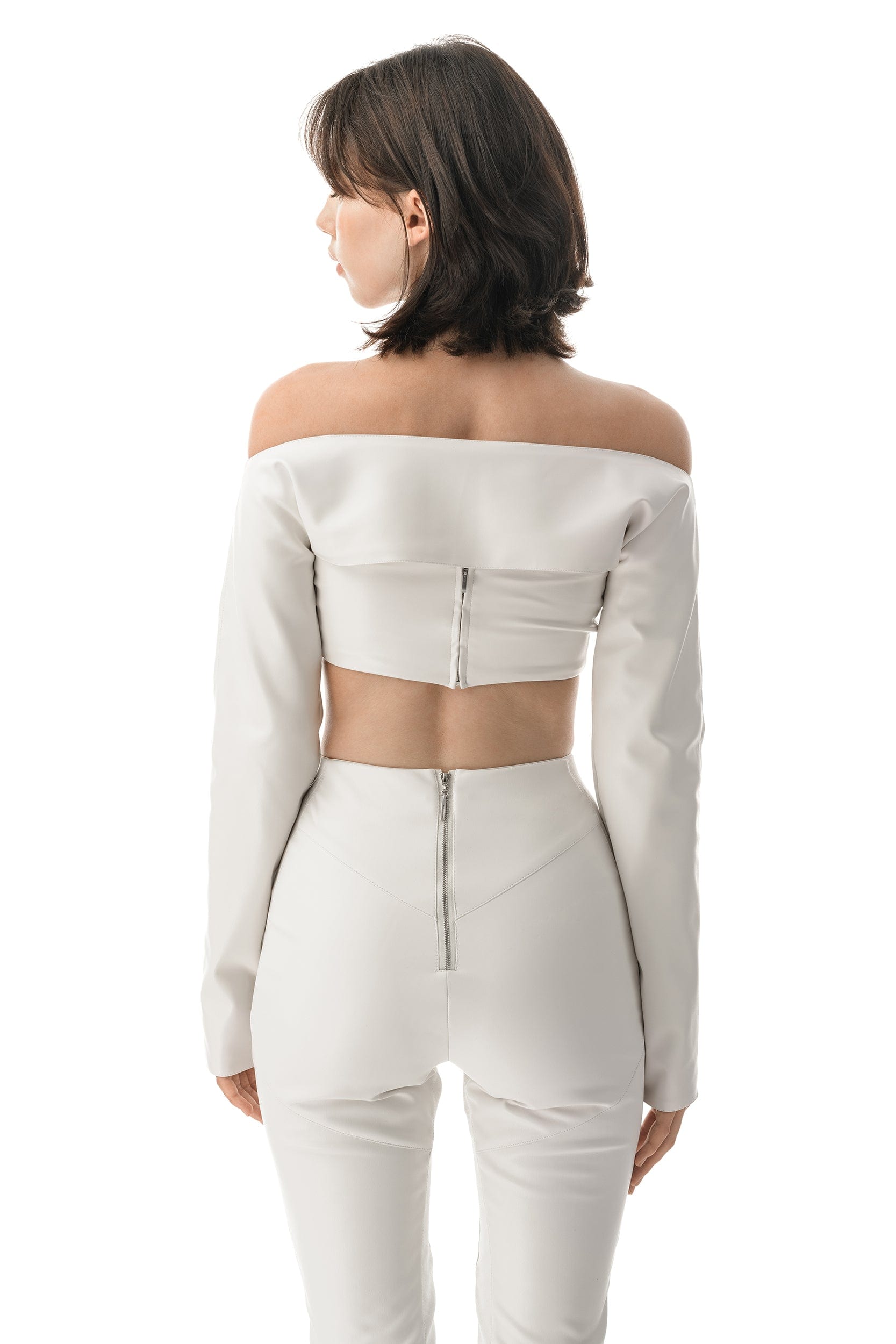 MDNT45 White Nigh Bolero