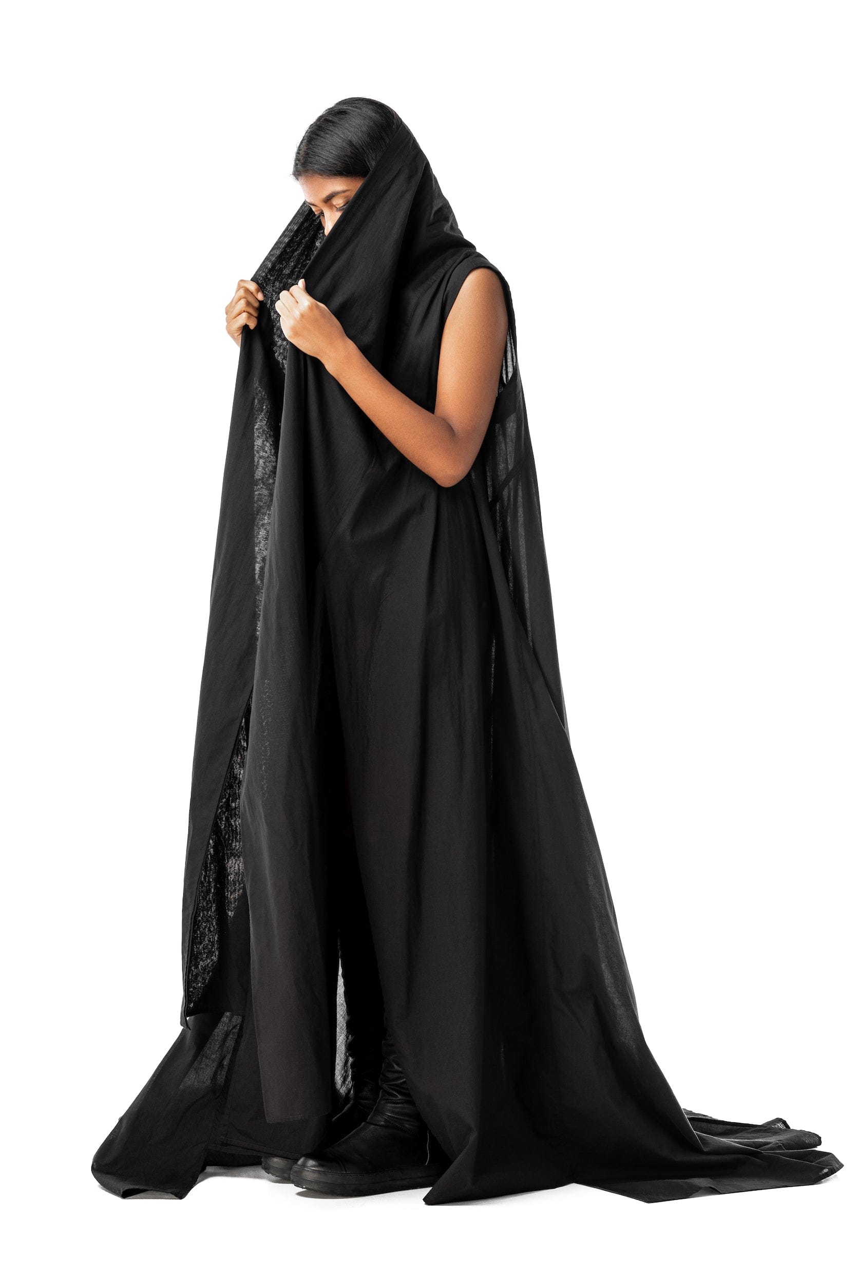 MDNT45 Women vest Alis