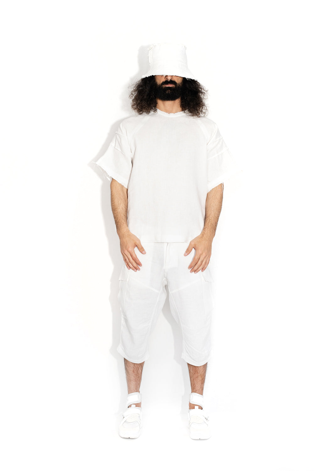 Cargo linen shorts