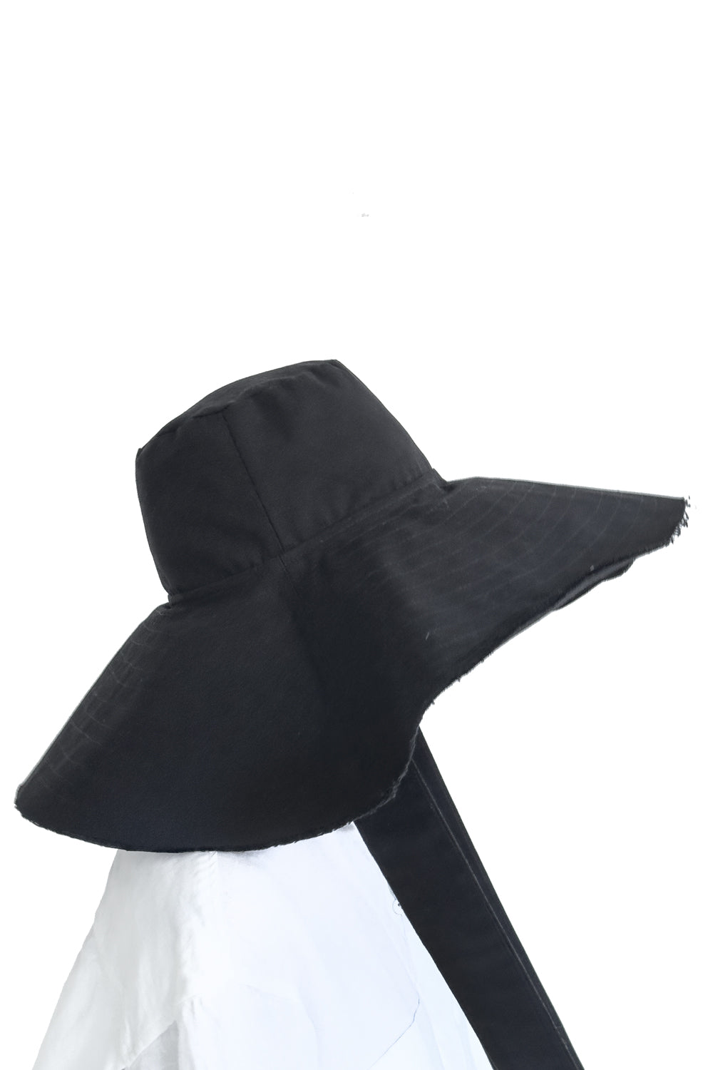 Windoff hat with ties