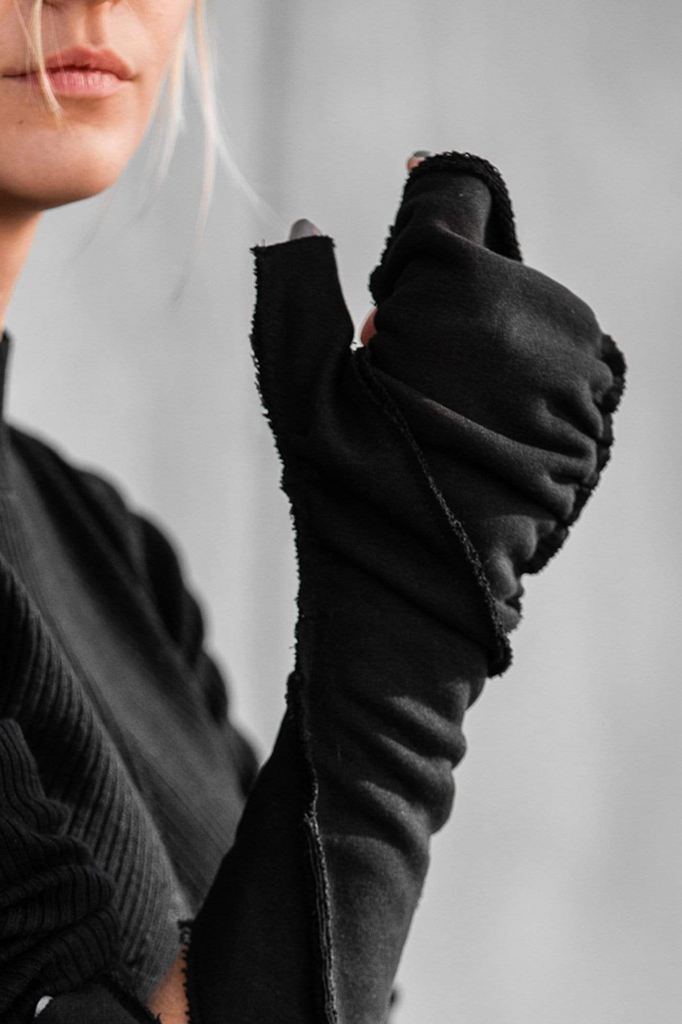 MDNT45 Gloves & Mittens One size / Black Winter black mittens