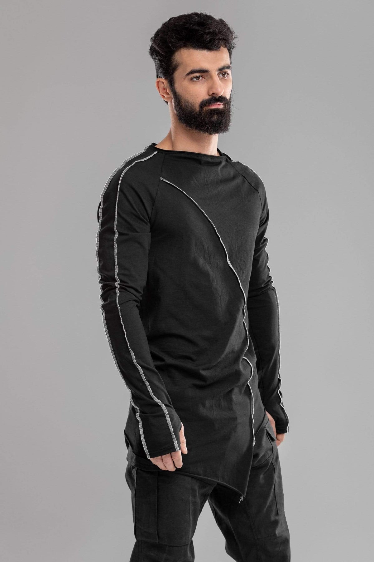 Black asymmetric jumper – MDNT45 | mdnt45.com