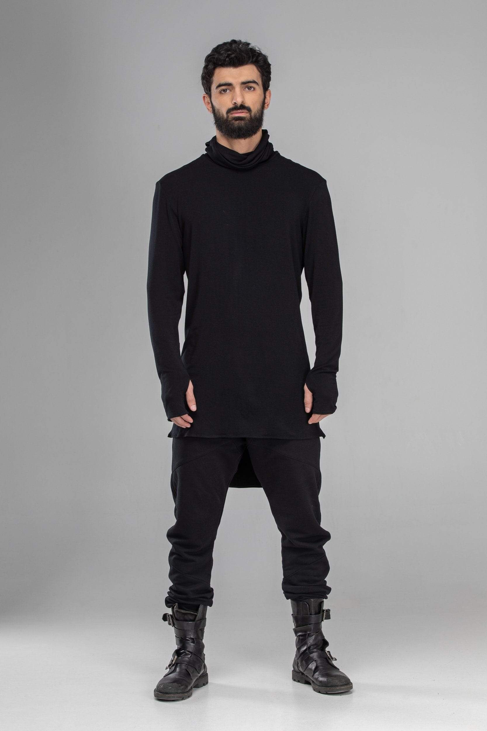 MDNT45 Tops & T-shirts Black turtleneck sweater